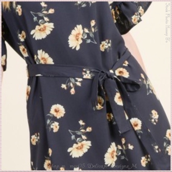 **SALE**🦋 HP🎉LAST 1 Falling Daisies Ruffle Dress - Picture 7 of 10